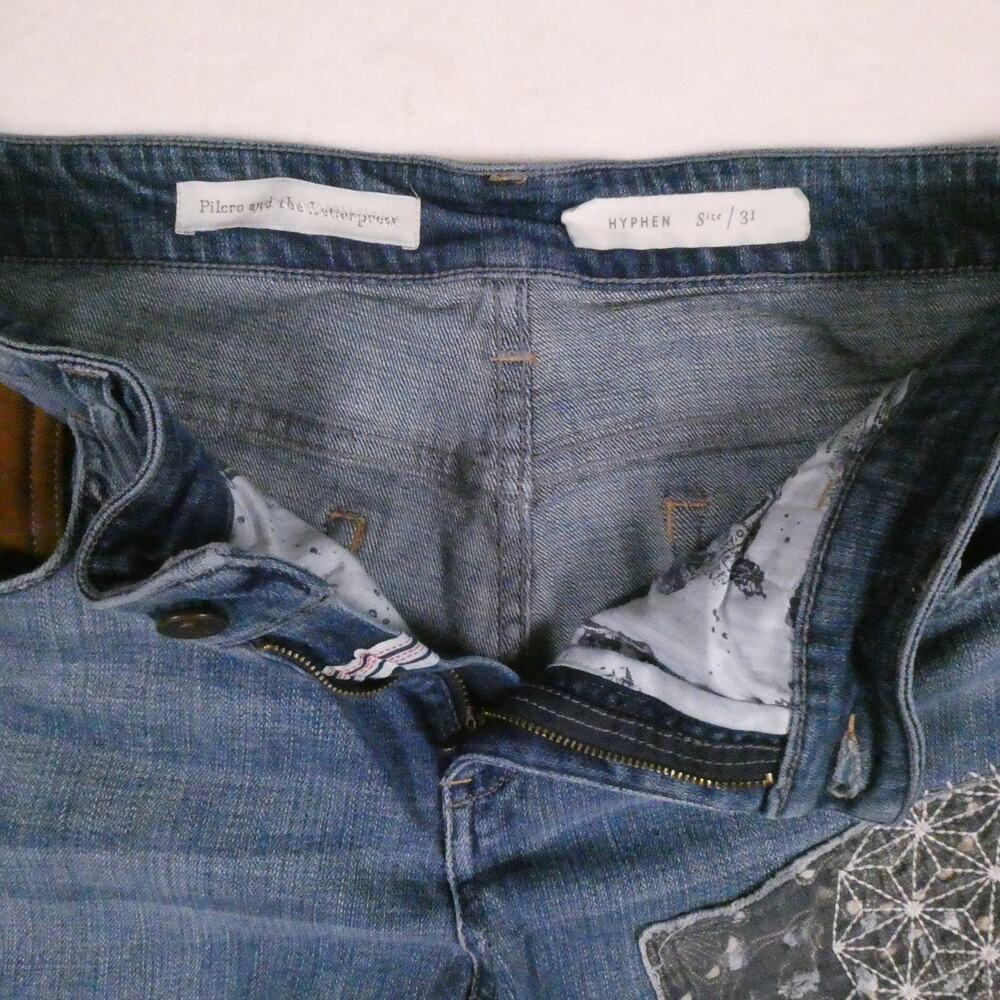 Pilcro Hyphen Patchwork Cropped Jeans Size 31 Sashiko Embroidered Anthropologie - Picture 3 of 10